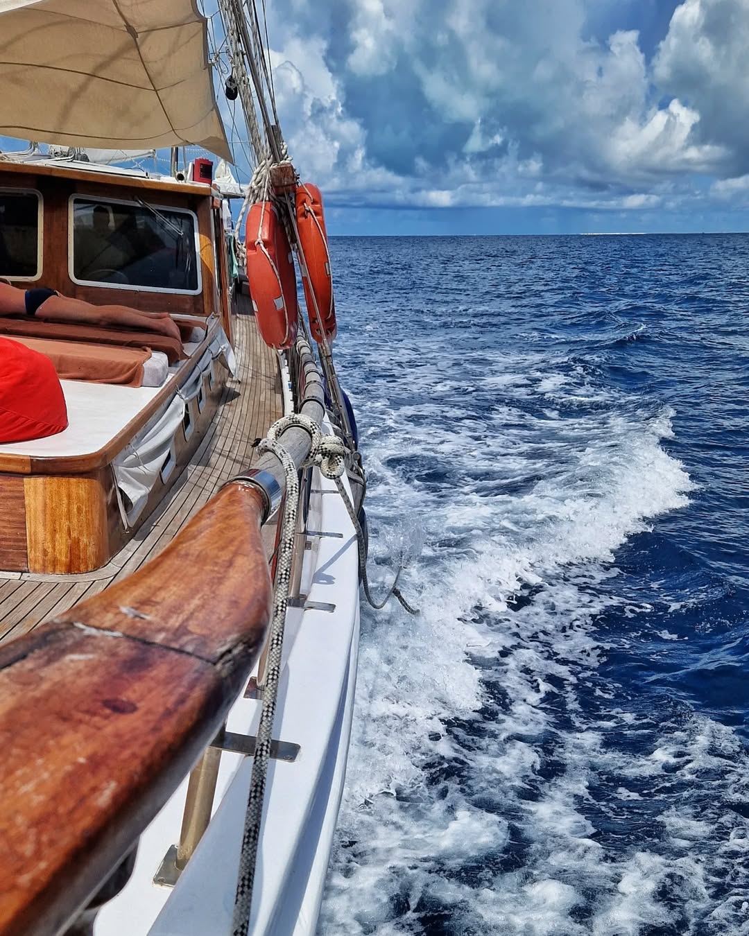 budget honeymoon maldives